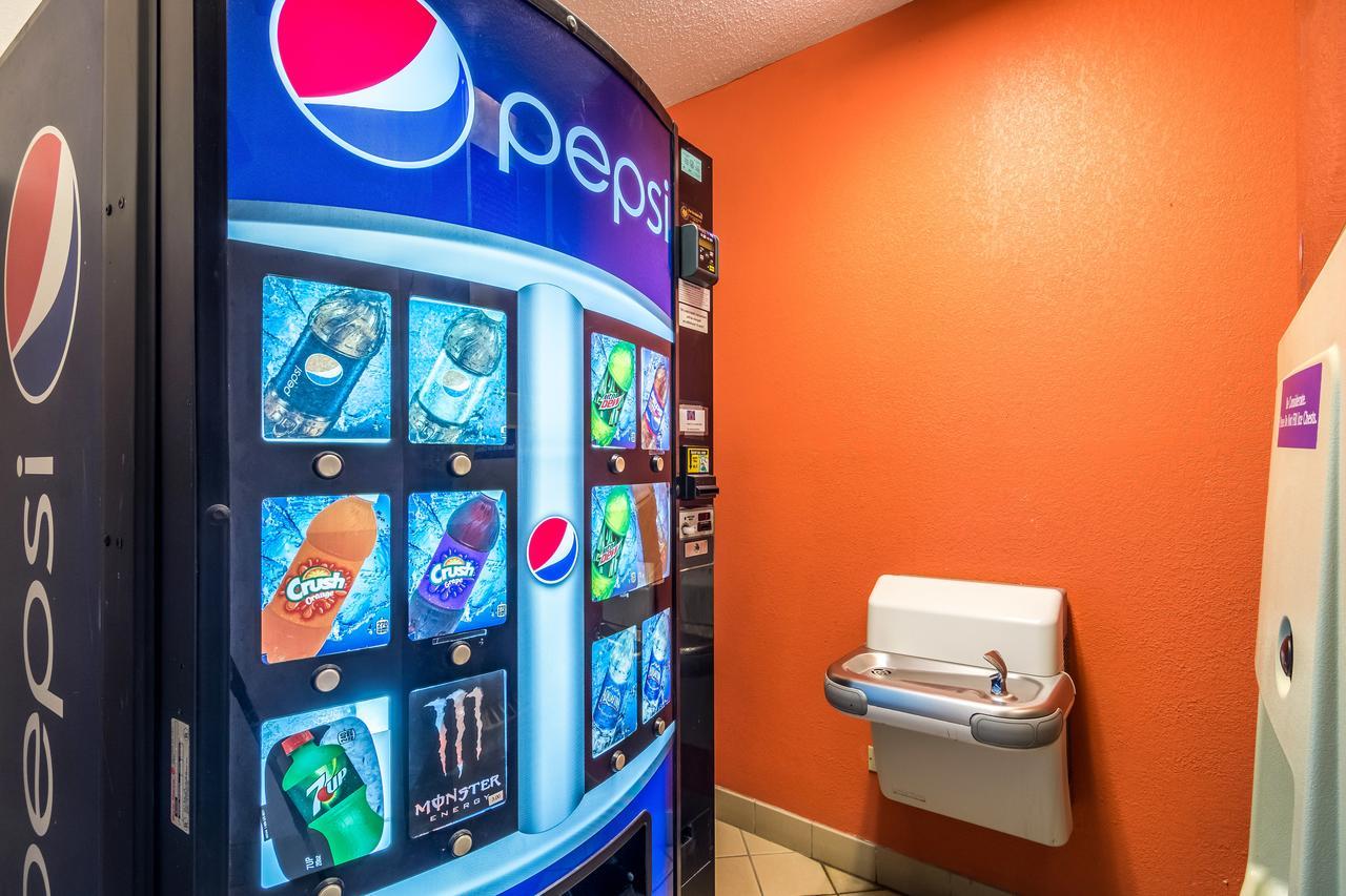 Motel 6-Harvey, Il Ngoại thất bức ảnh